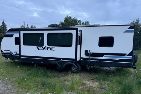 36’ Forest River Vibe Travel Trailer