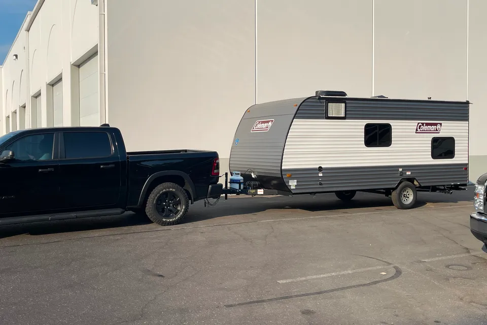Grace - Coleman Lantern 17B Travel Trailer