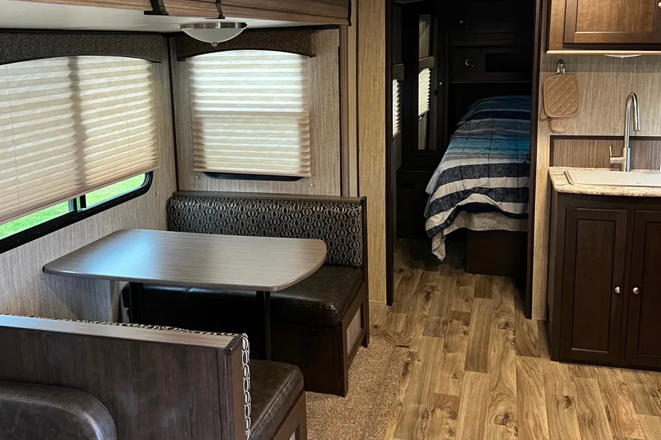 Nathan's Heartland 278BH Travel Trailer