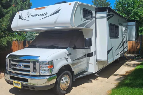 Gnarly's Gnarvee Coachman Forrest River Class C