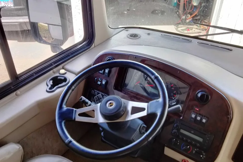 Steve's Holiday Rambler Admiral SE Class A