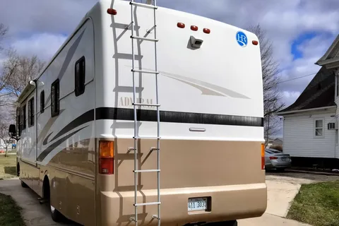 Steve's Holiday Rambler Admiral SE Class A
