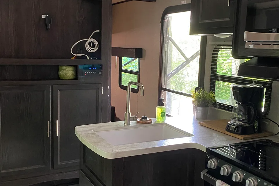 Stéphanie Coachmen Kodiak Roulotte