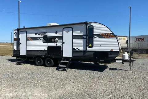 Happy Days / Starry Nights! Pet friendly! Sleeps ~8!
