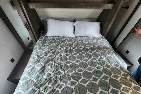 Happy Days / Starry Nights! Pet friendly! Sleeps ~8!