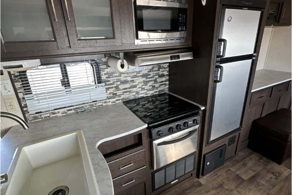 T3 - 2019 Forest River Salem Cruise Lite