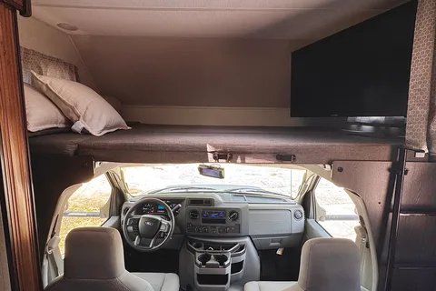 Road Buddy: 2021 Forest River Sunseeker LE