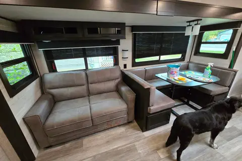 Drew's Family Jayco Jay Flight 28bhs Travel Trailer