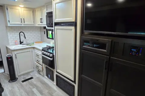 Drew's Family Jayco Jay Flight 28bhs Travel Trailer
