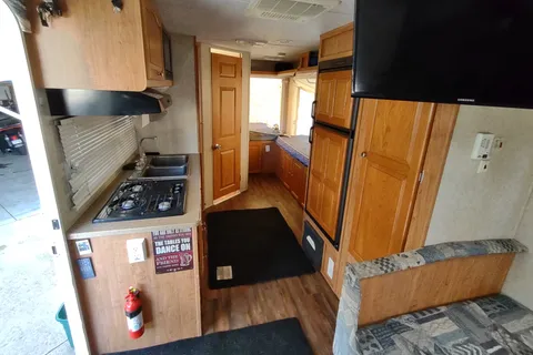 Rockwood 22ss Hybrid