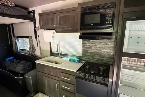 Sam's Eclipse RV Attitude FB19LE Toy Hauler