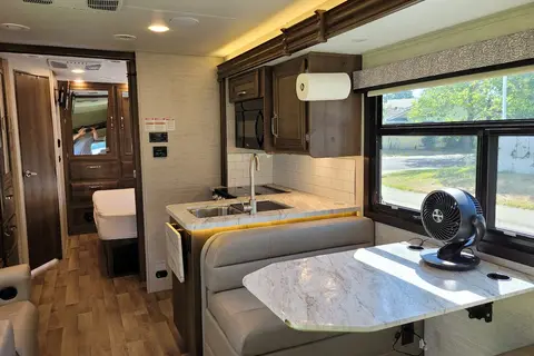 Jayco GREYHAWK 27U Class C - Rusty's RV Adventure