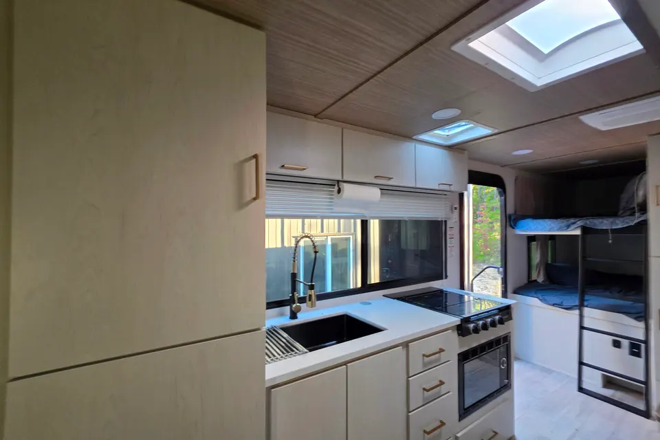 Clean Travel Trailer in Wetumpka