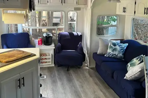 K&B's Forest River 30 RL Fifth Wheel
