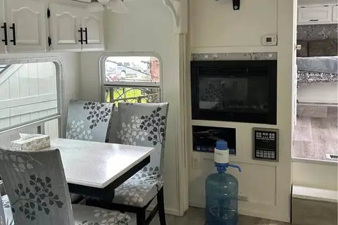 K&B's Forest River 30 RL Fifth Wheel