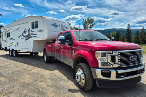 K&B's Forest River 30 RL Fifth Wheel