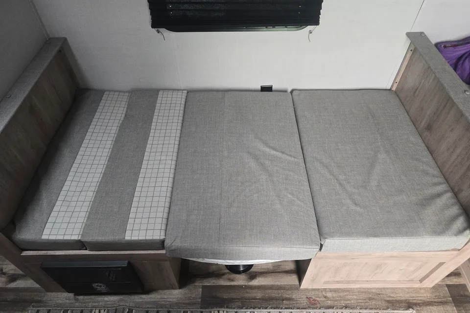 Kevin's Gulf Stream Conquest Travel Trailer
