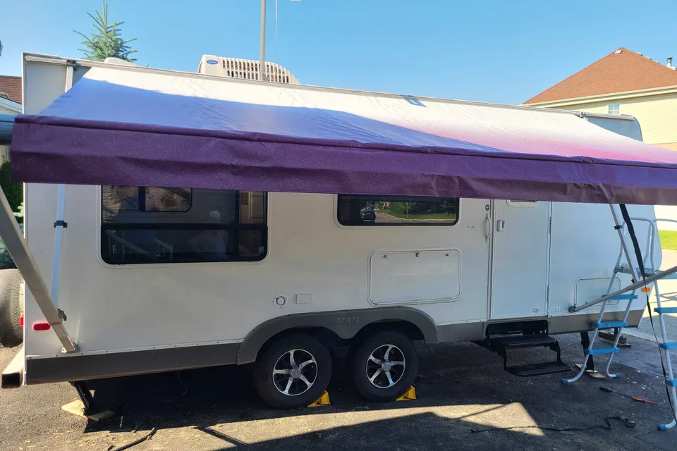R-vision Maxlite RS23r Travel Trailer