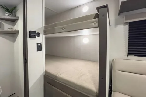 Grand Design Transcend one 151bh  Travel Trailer
