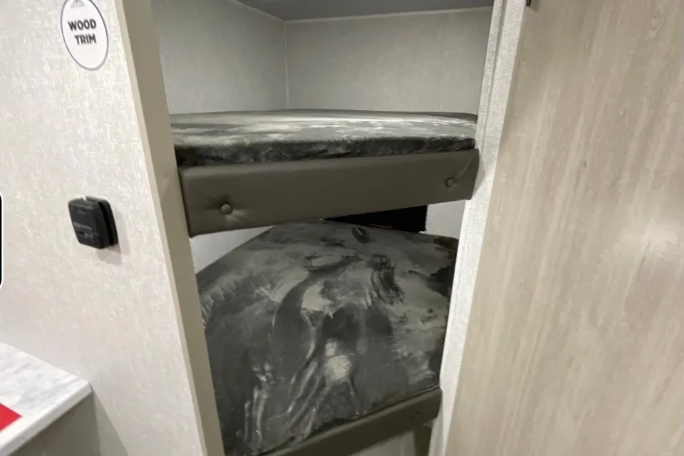 Lori's East to West Della Terra Travel Trailer