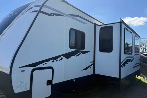 Sharon's East to West Forest River Travel Trailer