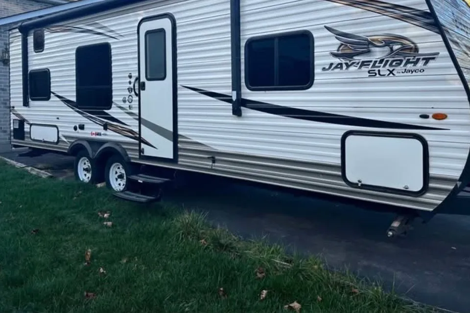Jayco Travel Trailer Ready for Making Memories!