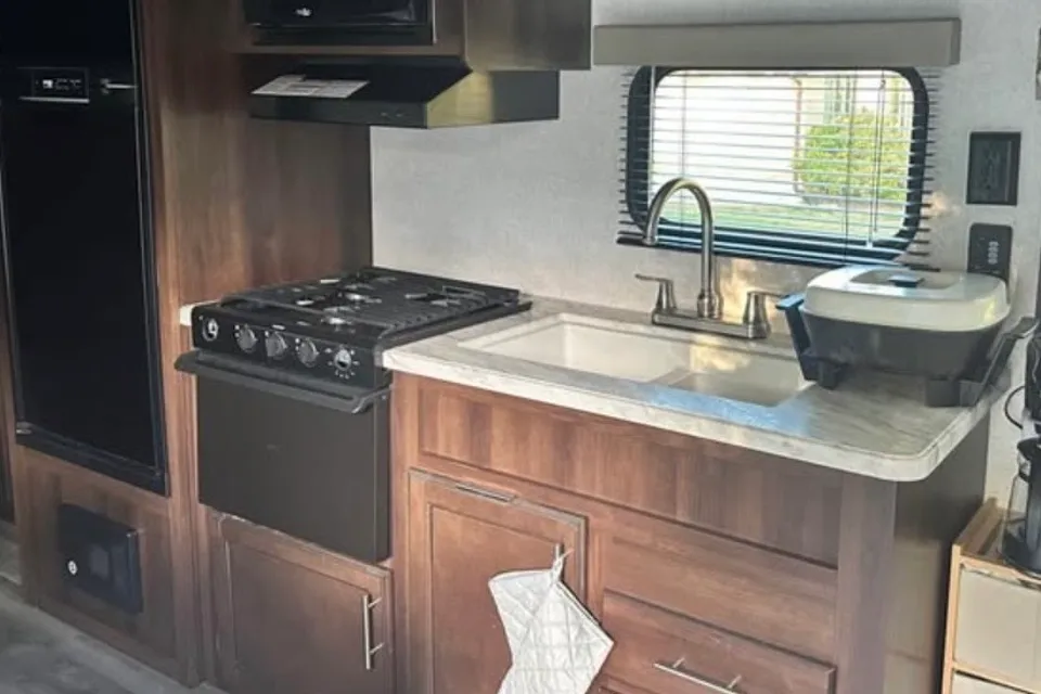 Jayco Travel Trailer Ready for Making Memories!