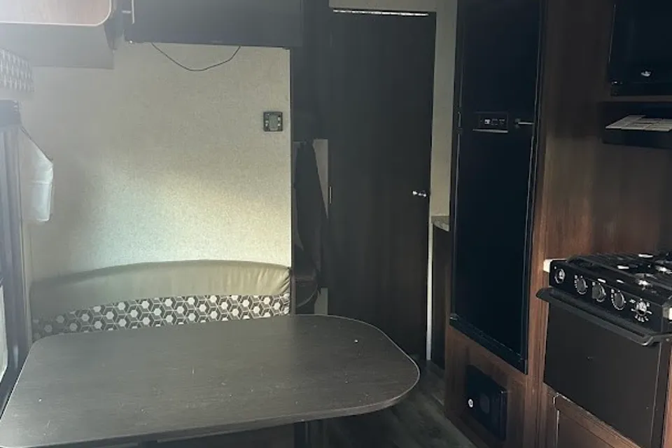 Jayco Travel Trailer Ready for Making Memories!