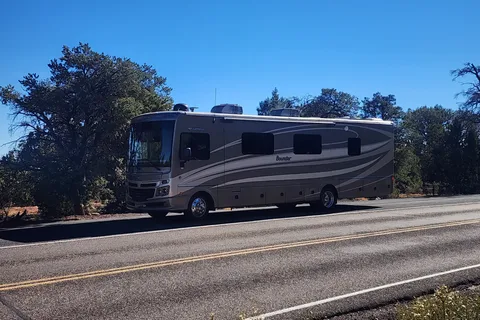 Desert Glamp Coach