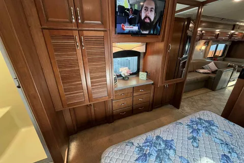 Desert Glamp Coach