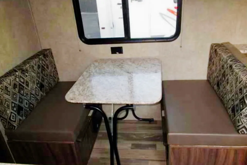 Skye Coachmen Clipper Roulotte