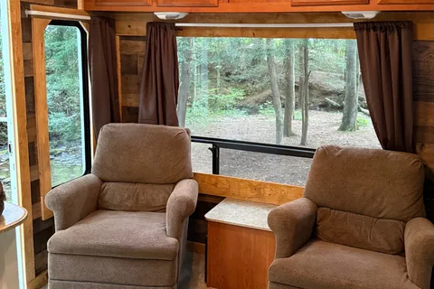 Lindsey Family Coachmen Catalina Travel Trailer