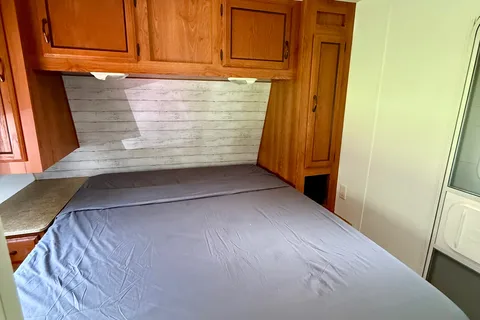 Lindsey Family Coachmen Catalina Travel Trailer