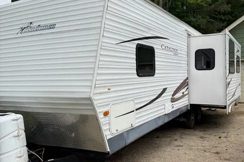 Lindsey Family Coachmen Catalina Travel Trailer