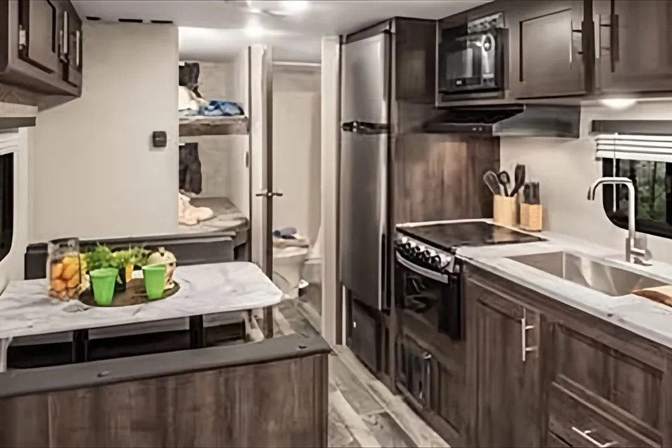 KZ 2019 Sportsmen Travel Trailer