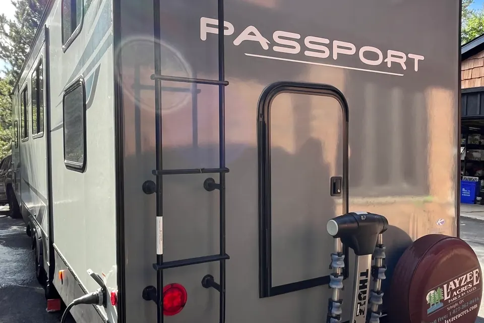 Keystone Passport GT 29.5BH Travel Trailer