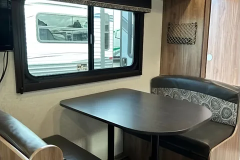 Johnny Z's Jayco 17rb Travel Trailer