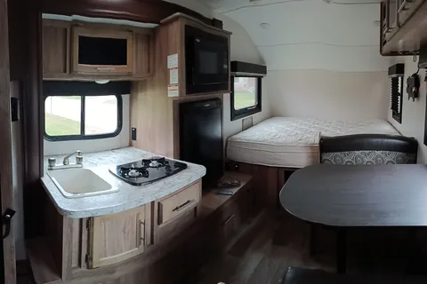 Johnny Z's Jayco 17rb Travel Trailer