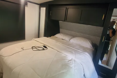 Thrasher's Keystone outback 340bh Travel Trailer