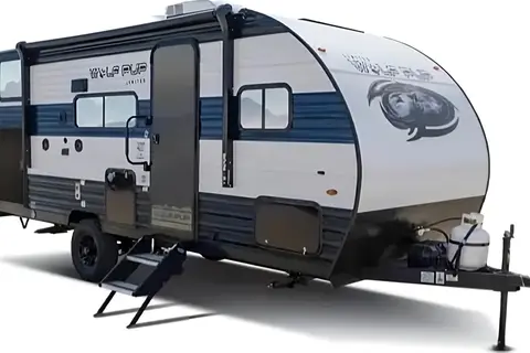 Clean and Cozy Cherokee Wolf Pup Travel Trailer