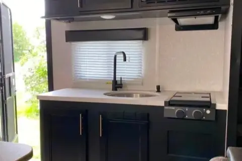 Clean and Cozy Cherokee Wolf Pup Travel Trailer