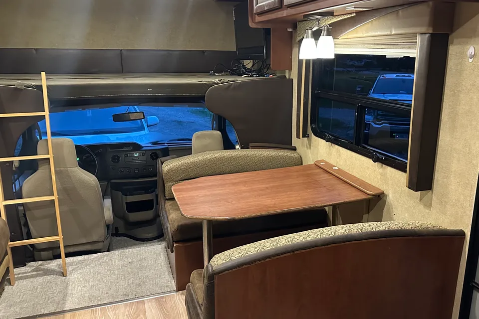 Jayco Ford Class C