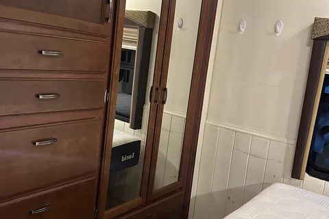 Hank’s Jayco Ford Class C