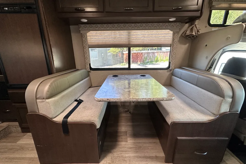Alaska Adventure Thor Motor Coach 23H Class C