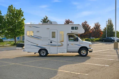 Adventurer Manufacturing 19RK Class C