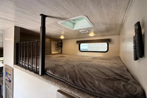 2022 Cougar 368MBI – King Bed + Bunk Room