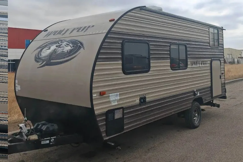 Start your boondocking adventure with the Wild West Wolf Pup!