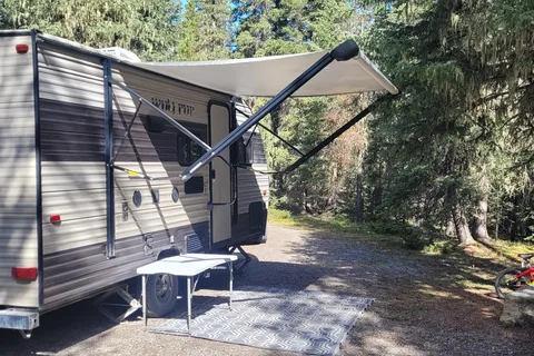 Start your boondocking adventure with the Wild West Wolf Pup!