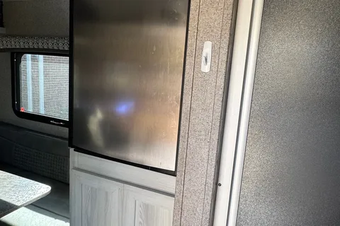 Reva's Flagstaff Epro Travel Trailer