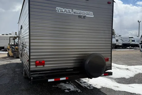 Heartland Trail Runner 25SLE 29’ Travel Trailer